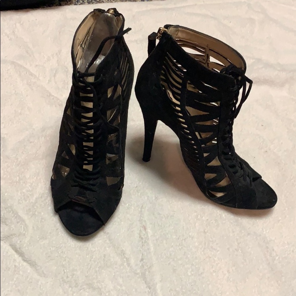 Suede scrappy sandal